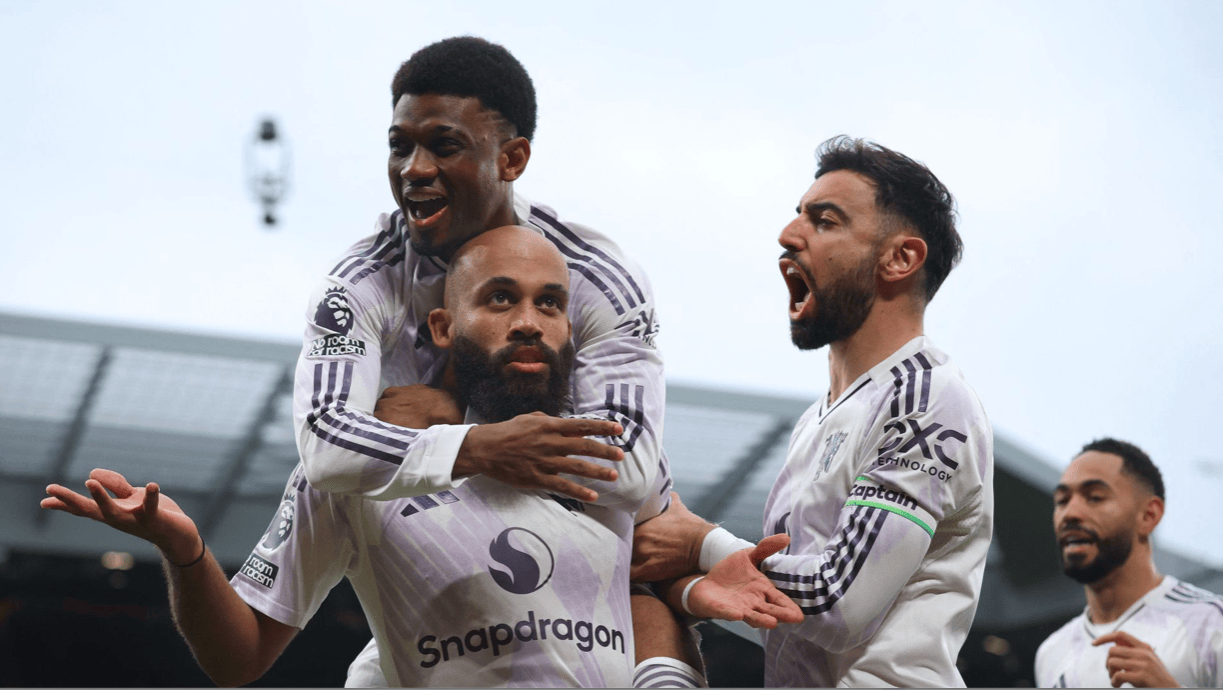 豪门悲喜夜：利物浦1-2曼联吞4连败 米兰2-1登顶 皇马1-0德比8连胜